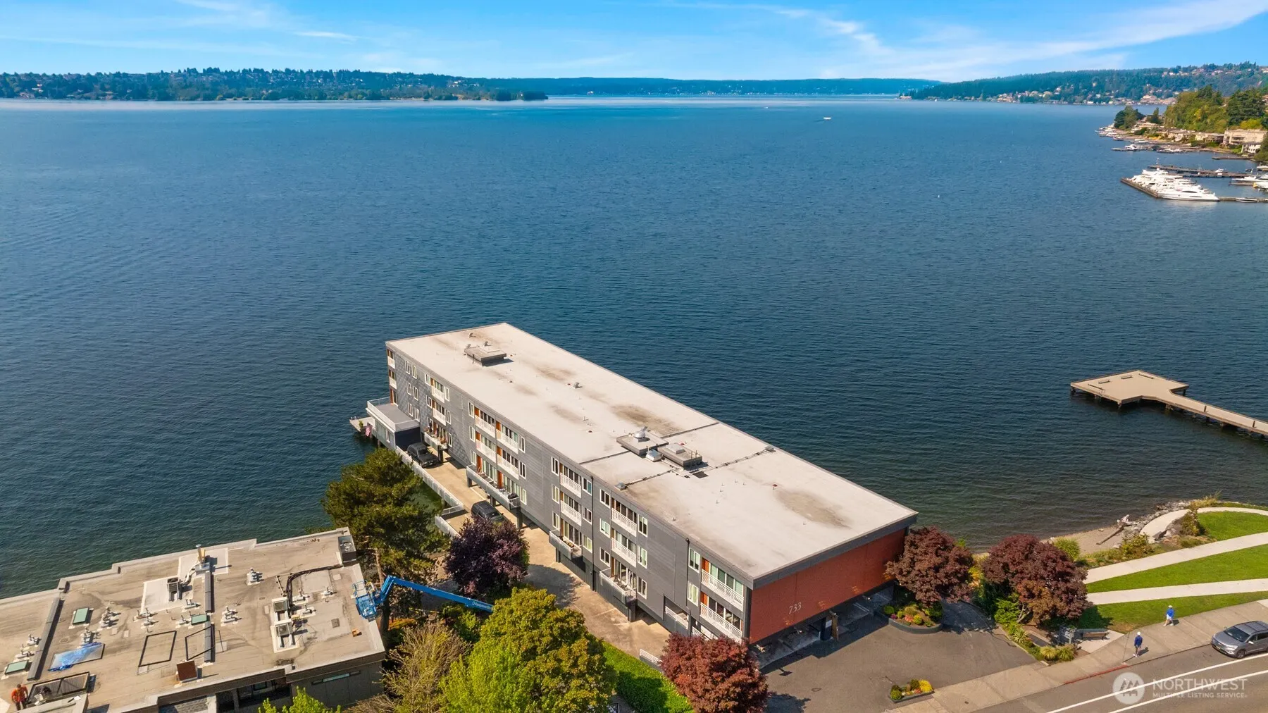 733 Lake Street S #101, Kirkland, WA 98033-6475