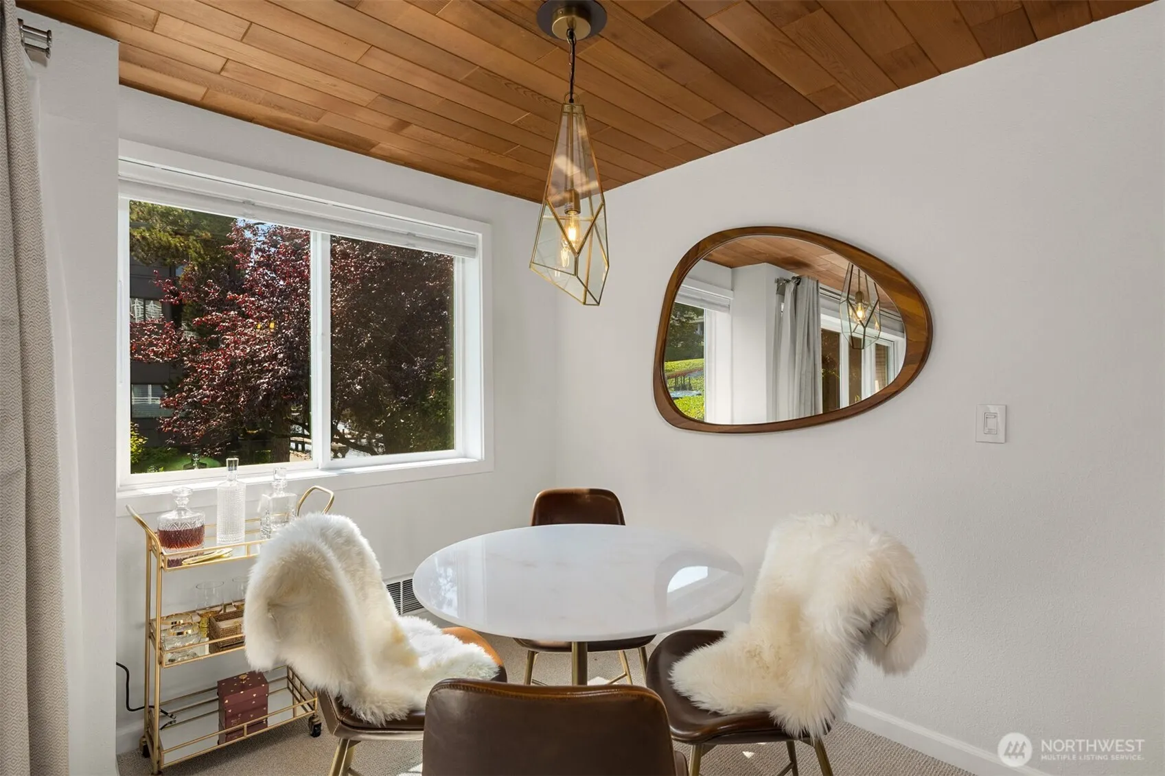 733 Lake Street S #101, Kirkland, WA 98033-6475