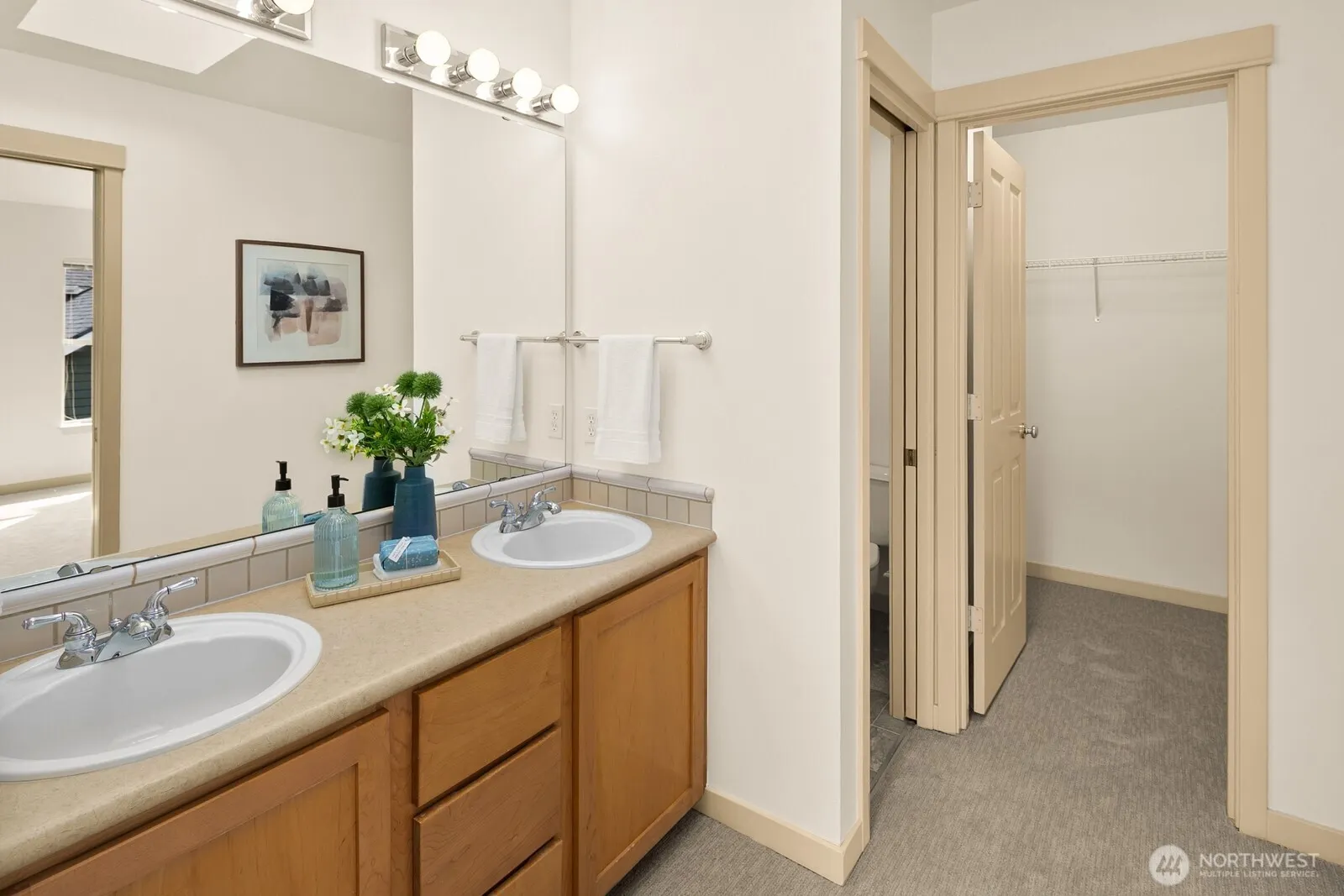 15939 NE 95th Way #12, Redmond, WA 98052