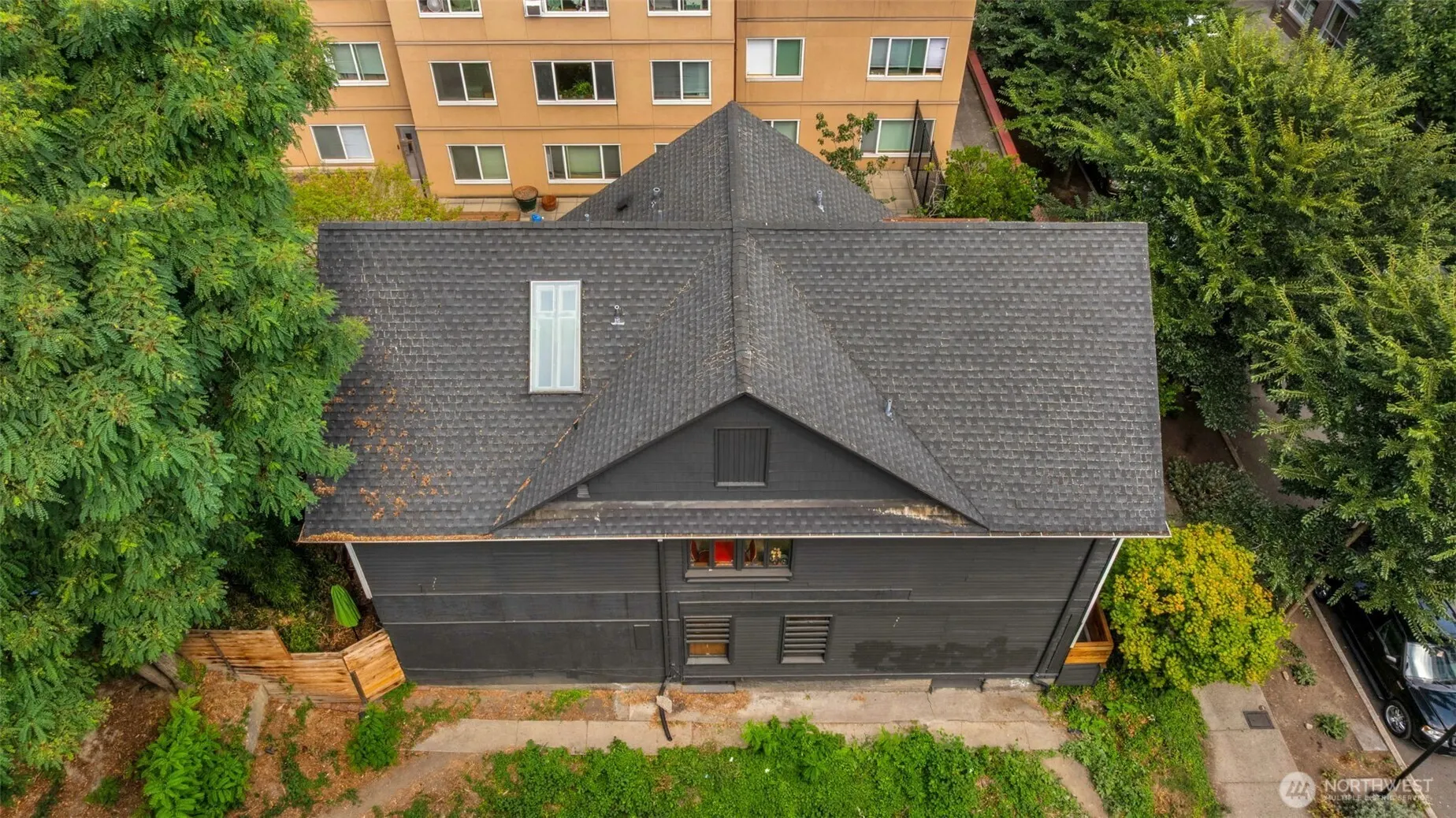 417 Minor Avenue N, Seattle, WA 98109