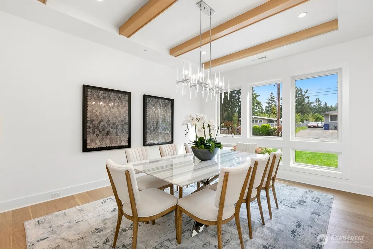 14418 SE 40th Street , Bellevue, WA 98006