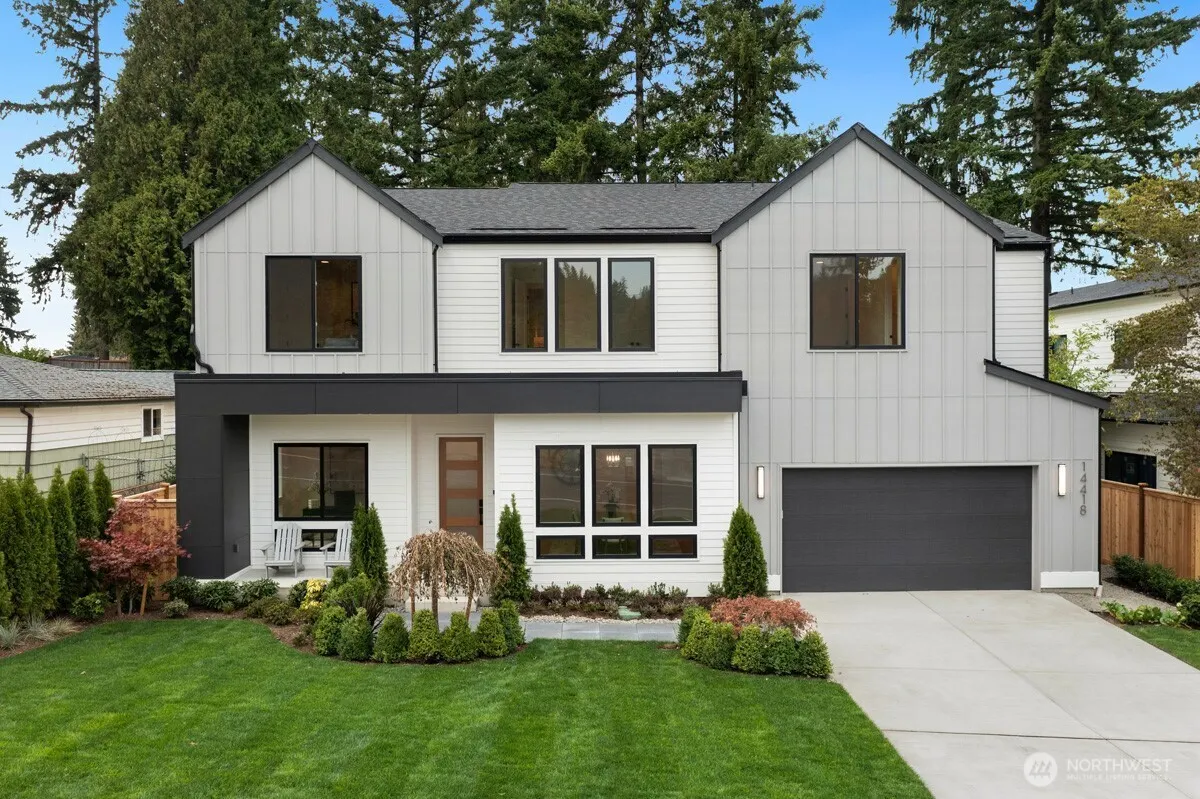 14418 SE 40th Street , Bellevue, WA 98006