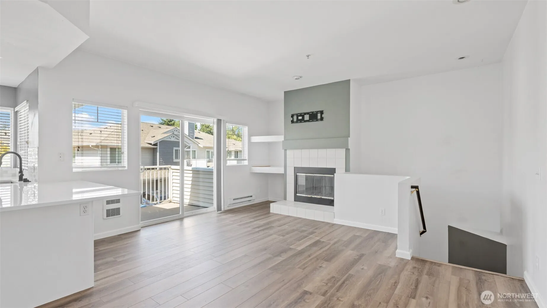 23118 59th Place S #15-4, Kent, WA 98032