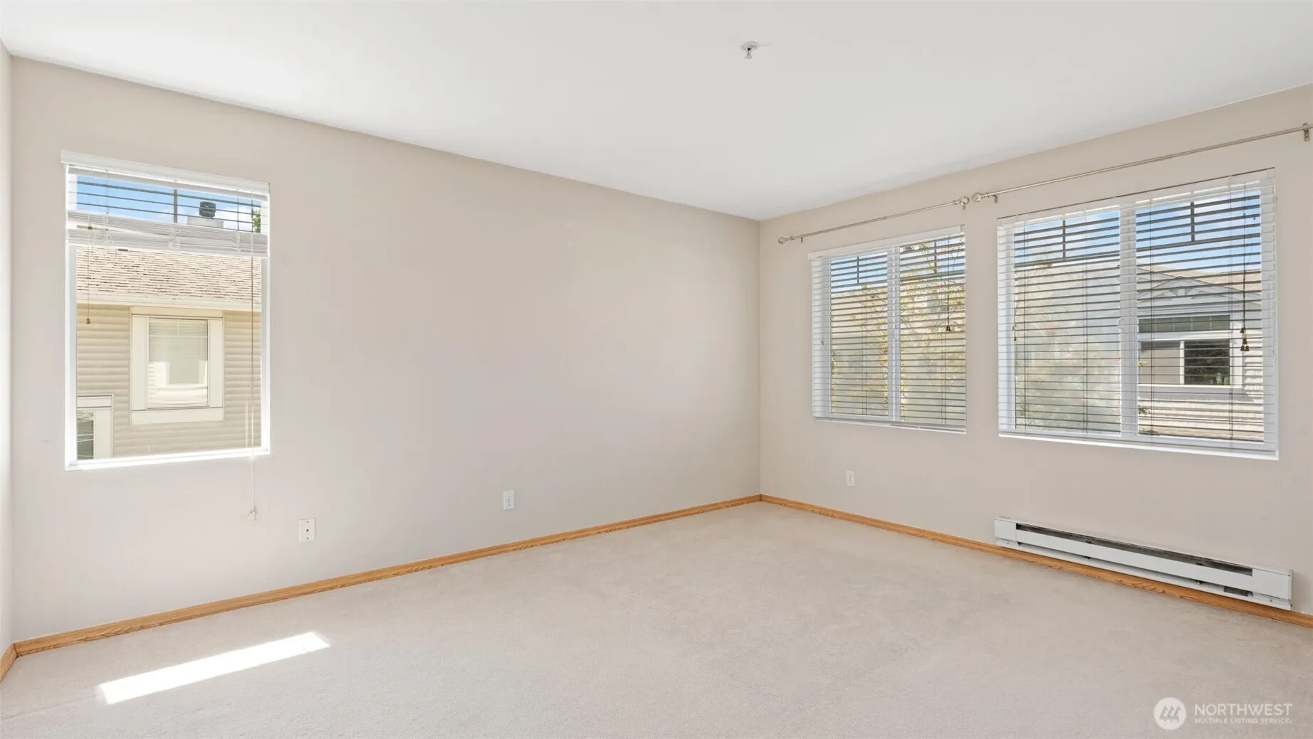 23118 59th Place S #15-4, Kent, WA 98032