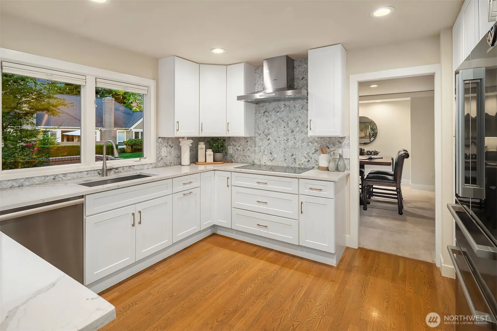 1778 Bellevue Way NE, Bellevue, WA 98004
