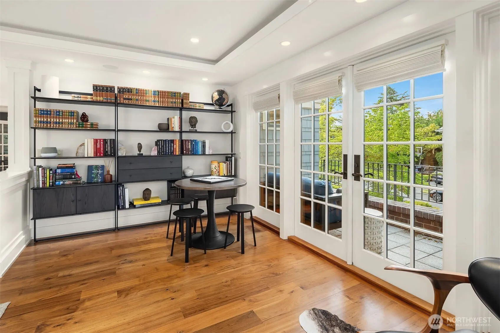 2000 38th Avenue E, Seattle, WA 98112-2411