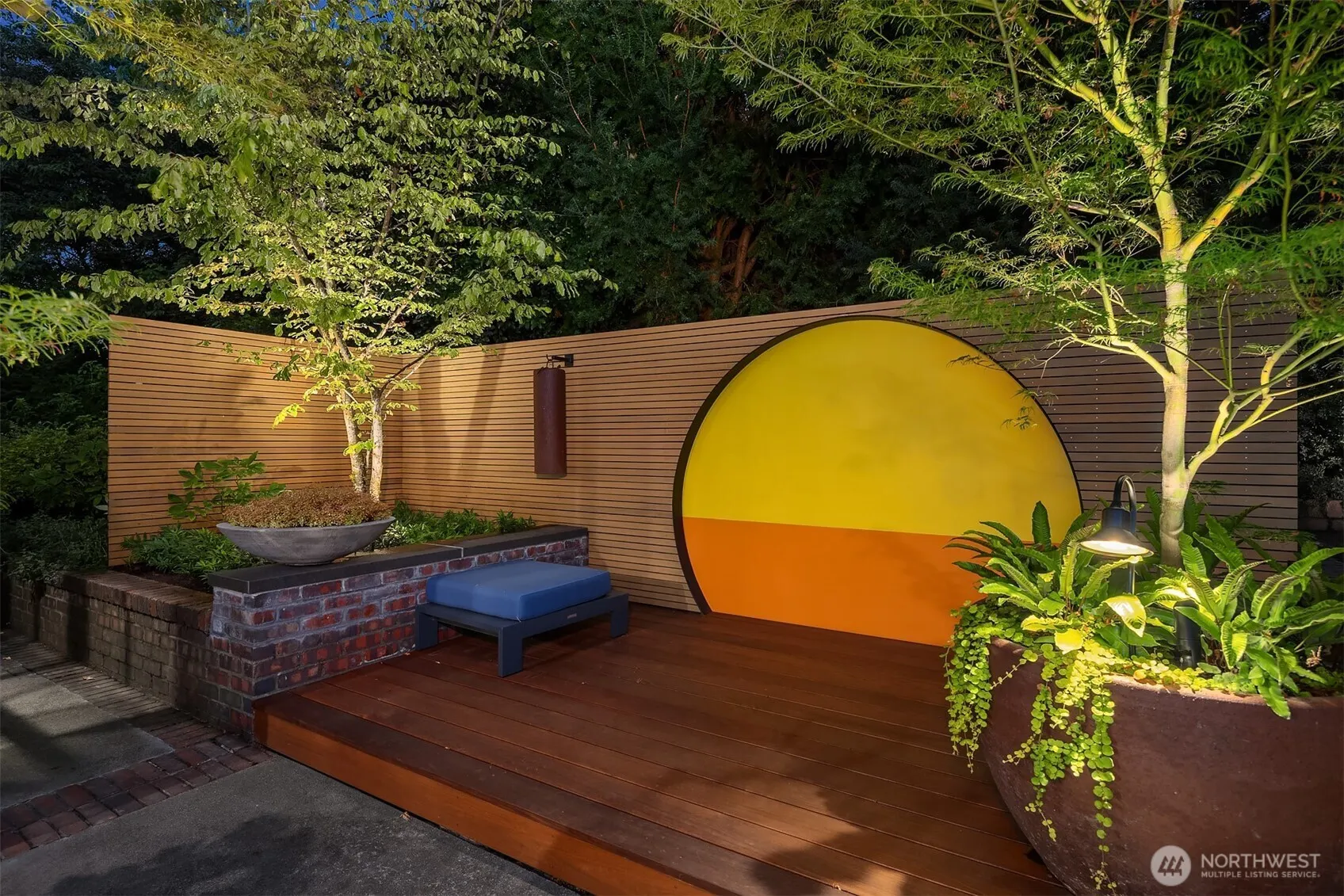 2000 38th Avenue E, Seattle, WA 98112-2411