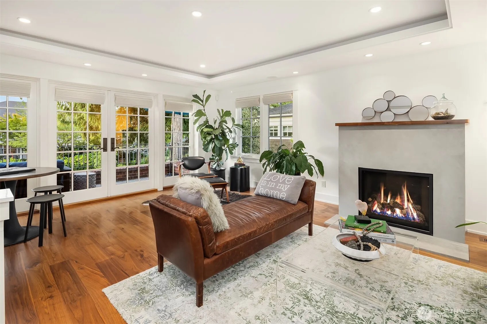 2000 38th Avenue E, Seattle, WA 98112-2411