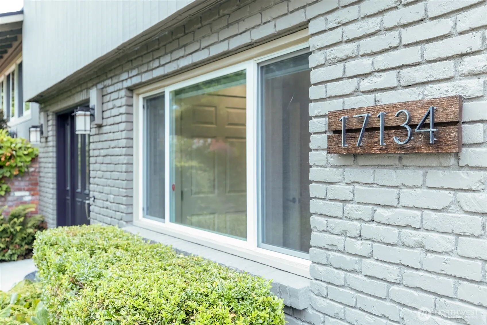 17134 NE 8th Place , Bellevue, WA 98008