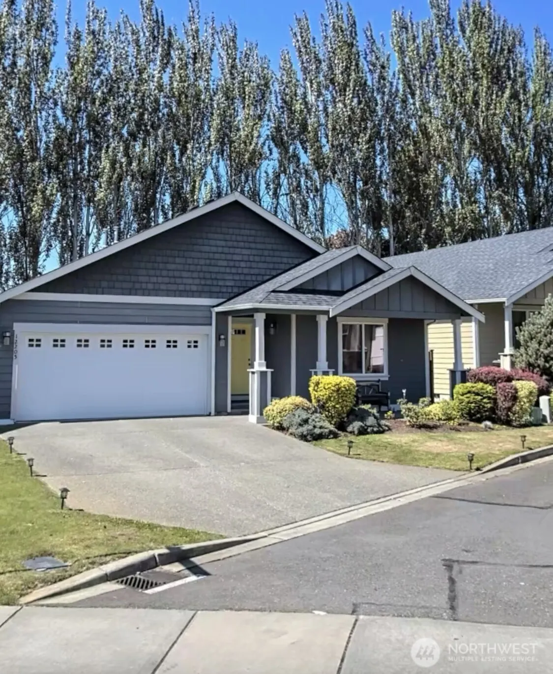 12205 SE 262nd Court , Kent, WA 98030