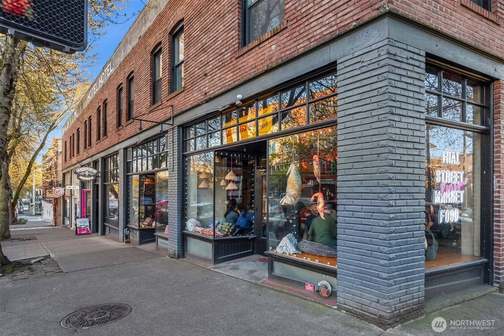 3612 Francis Avenue N, Seattle, WA 98103