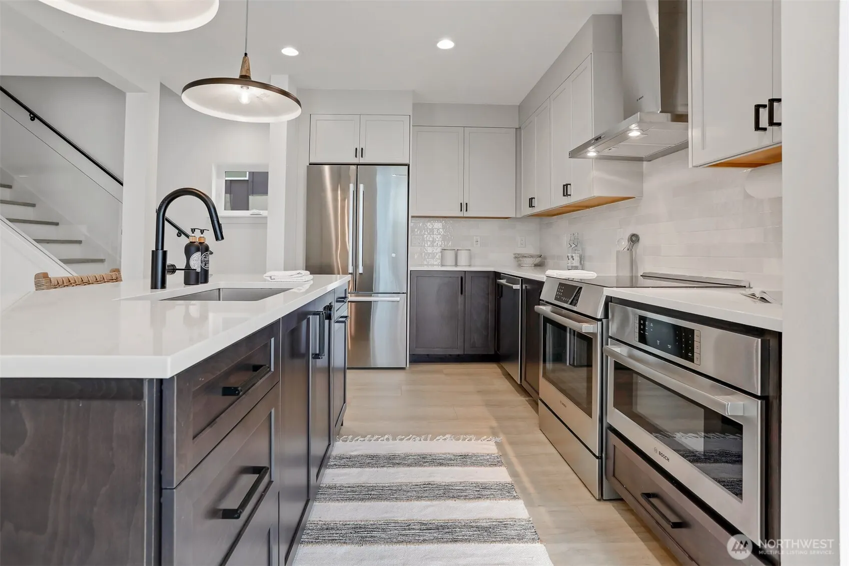 2636 NW 63rd Street , Seattle, WA 98107