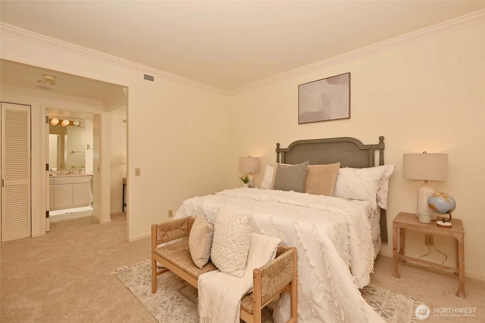 1301 Spring Street #6E, Seattle, WA 98104