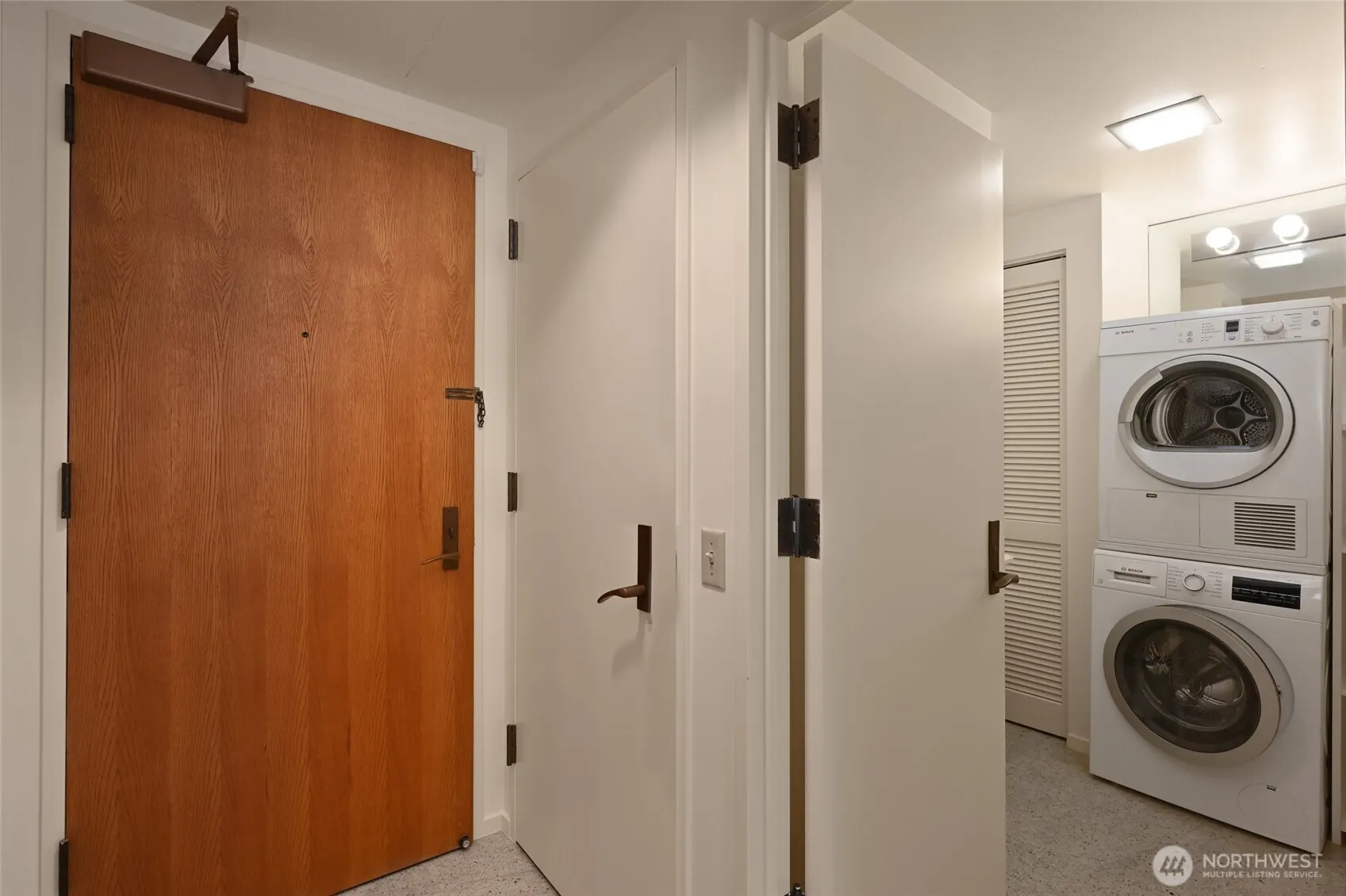 1301 Spring Street #6E, Seattle, WA 98104