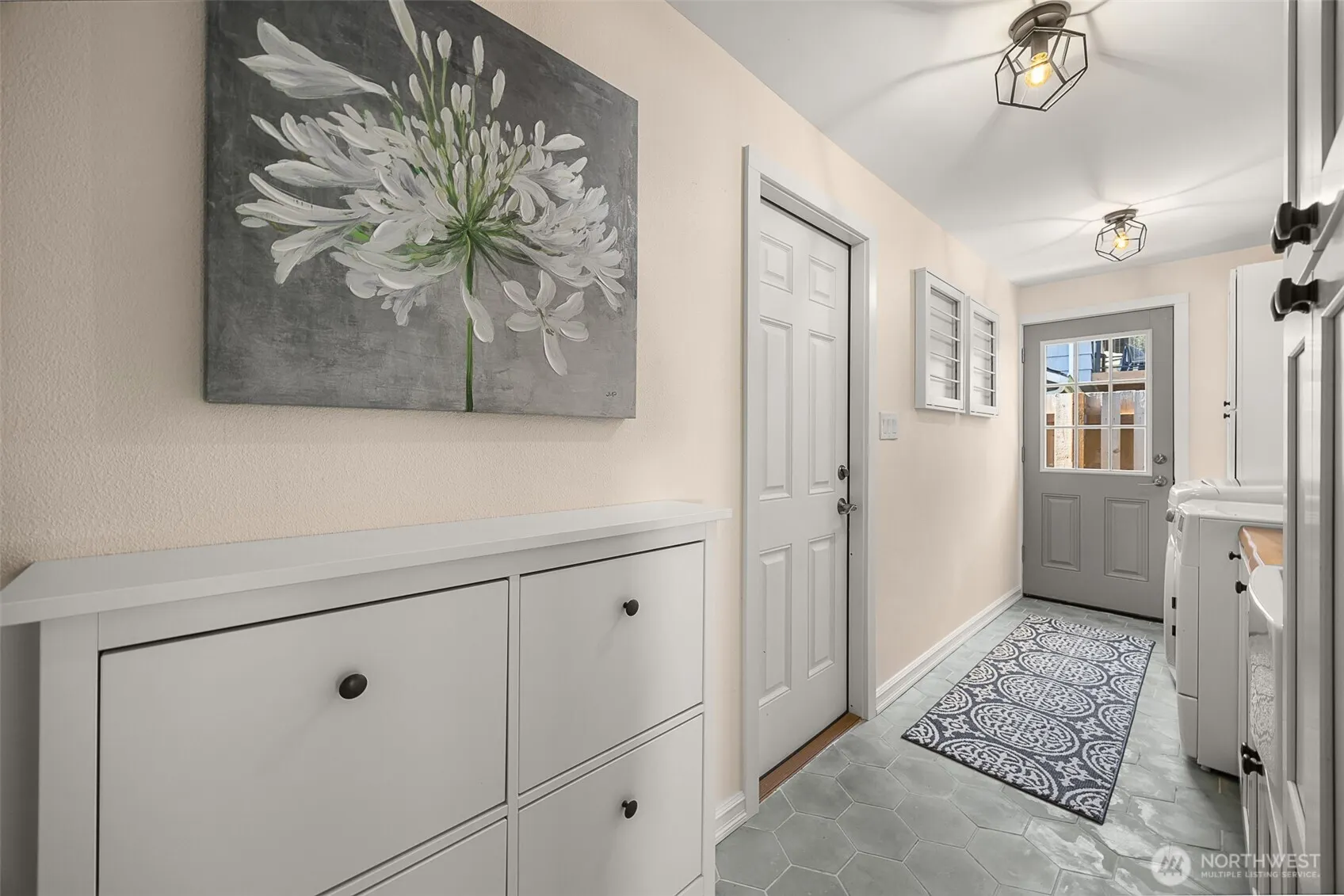 9236 NE 191st Street , Bothell, WA 98011-2223