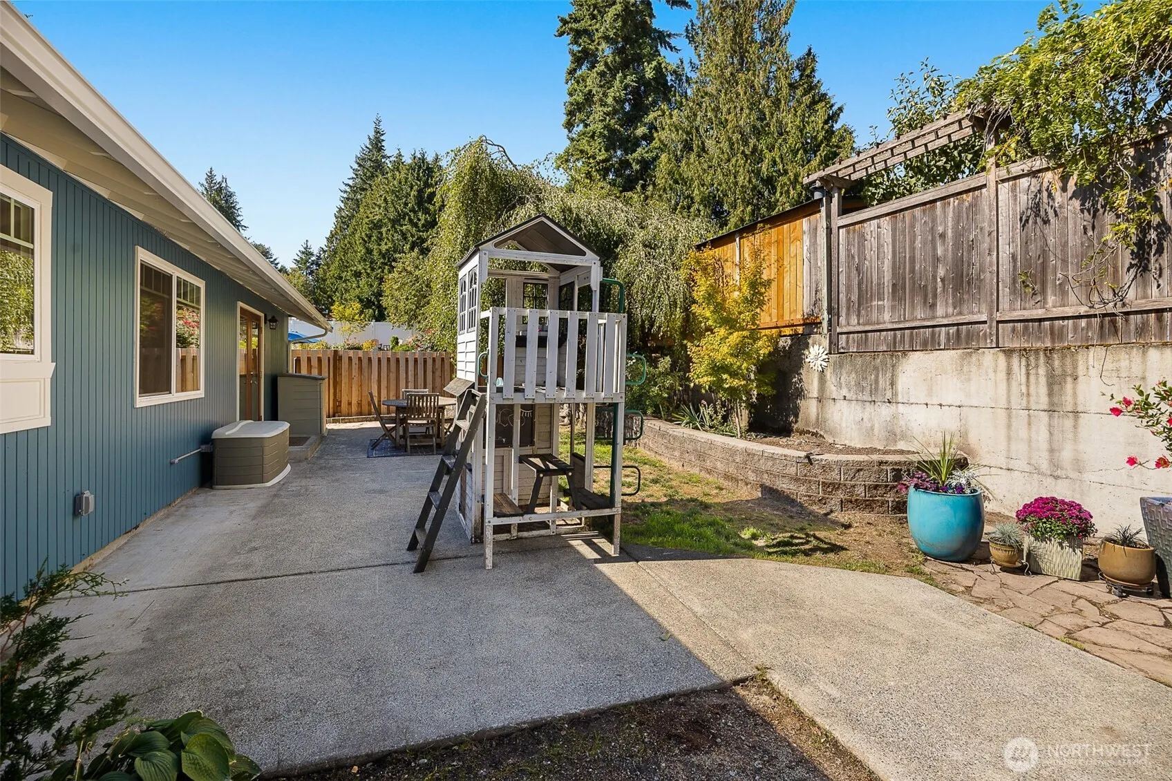 9236 NE 191st Street , Bothell, WA 98011-2223