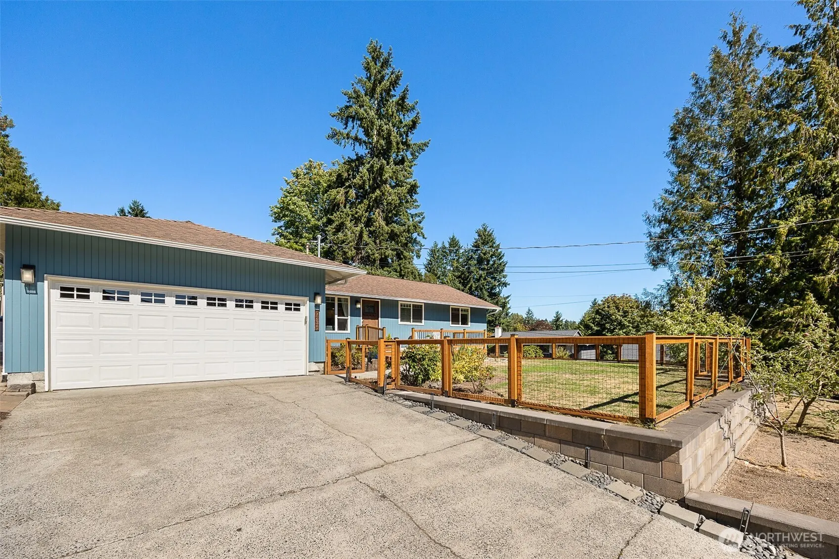 9236 NE 191st Street , Bothell, WA 98011-2223