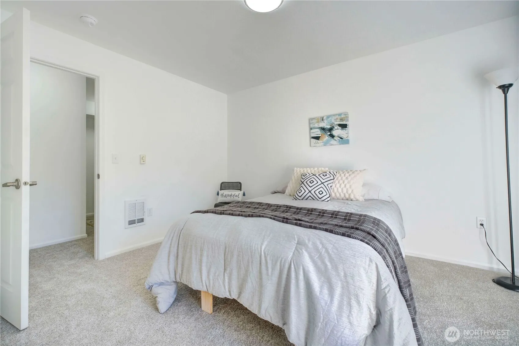 1729 12th Avenue S #201, Seattle, WA 98144