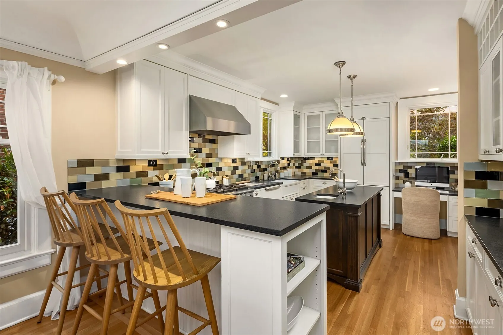 3333 Cascadia Avenue S, Seattle, WA 98144