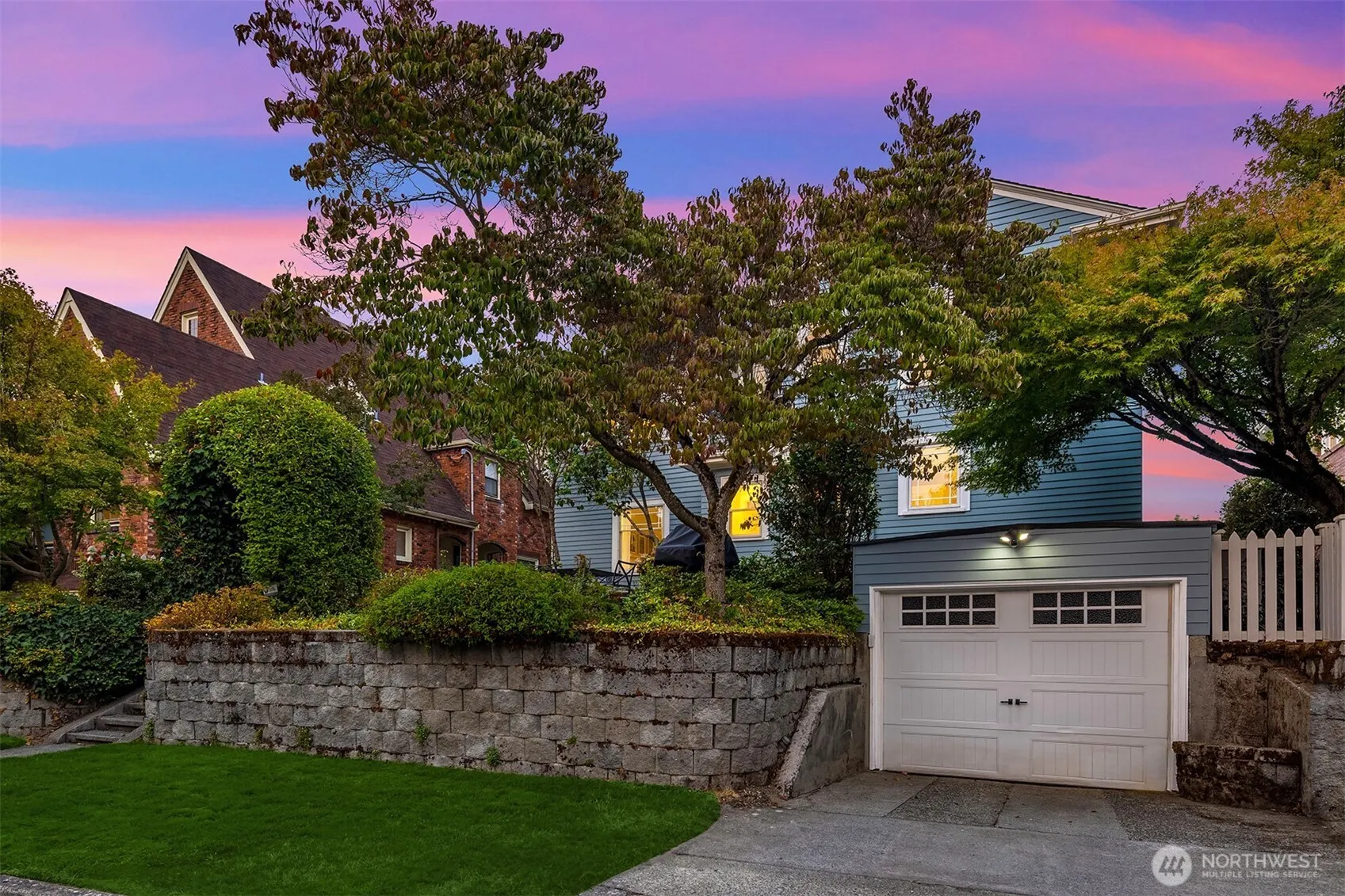 3333 Cascadia Avenue S, Seattle, WA 98144