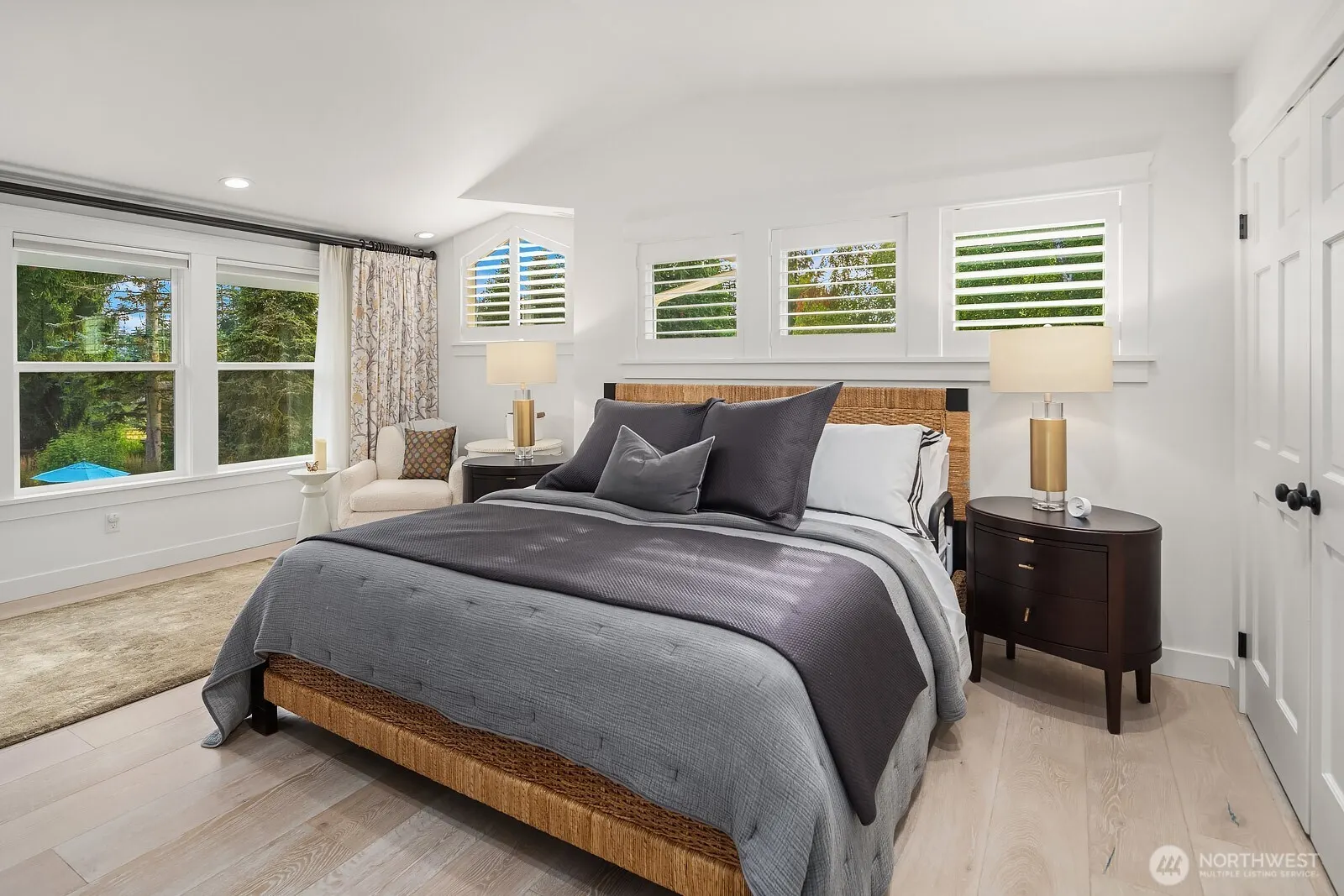 16207 NE 165th Street , Woodinville, WA 98072