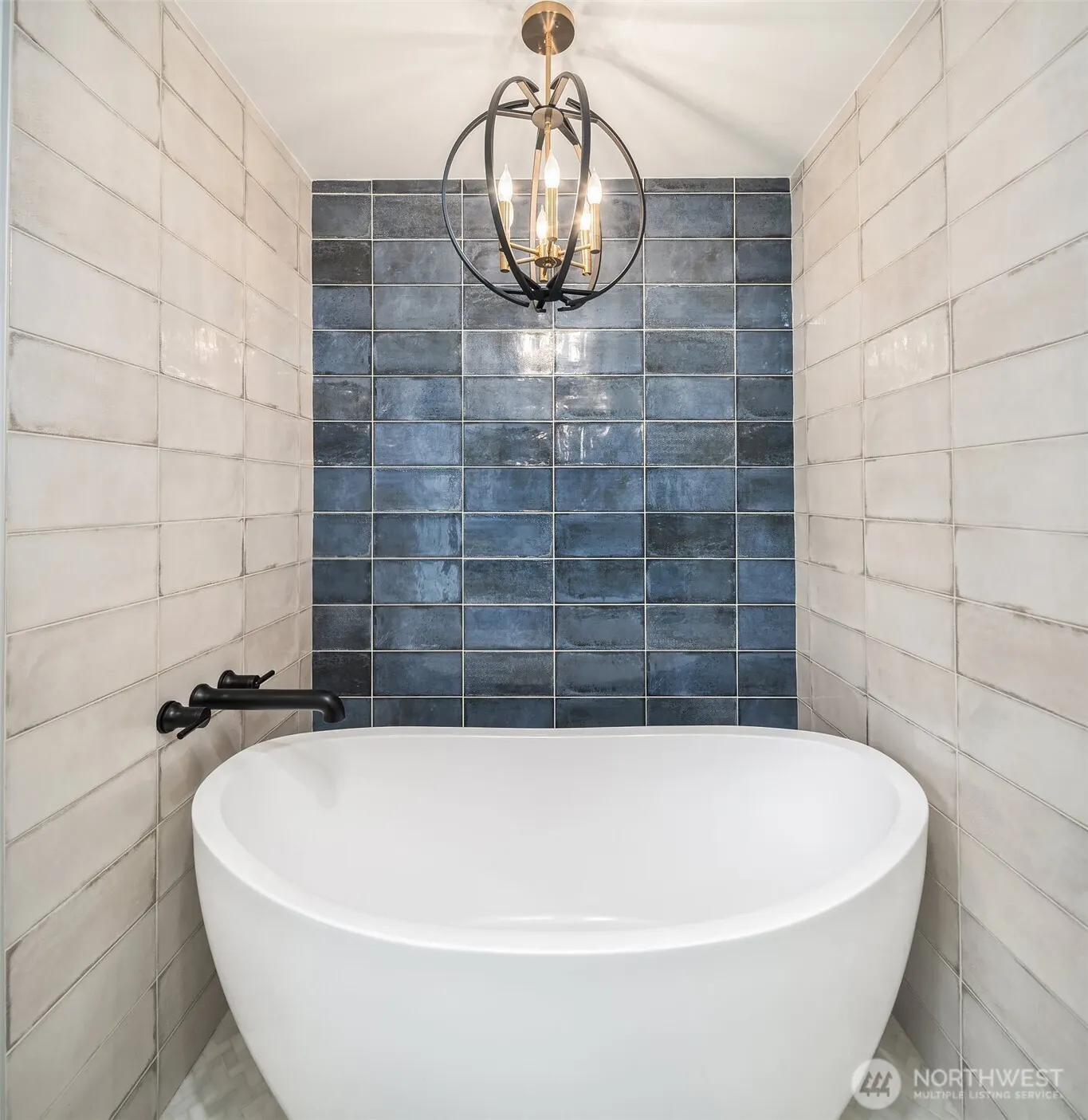 16207 NE 165th Street , Woodinville, WA 98072