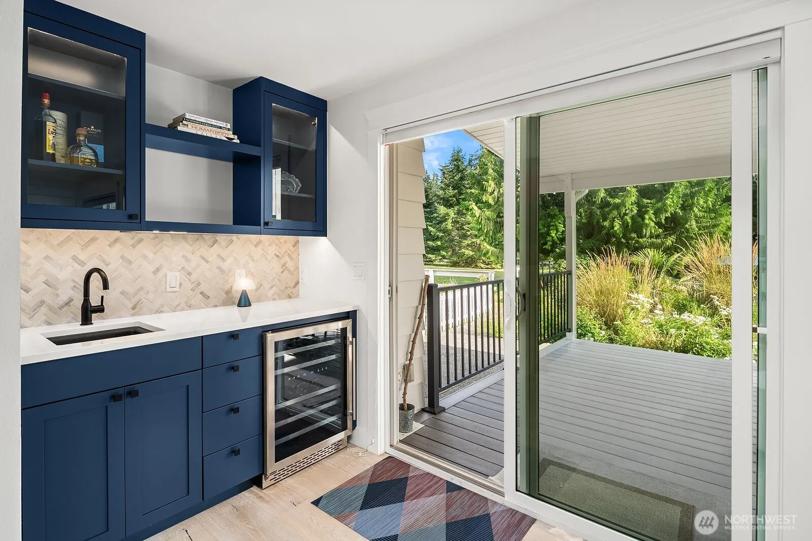16207 NE 165th Street , Woodinville, WA 98072