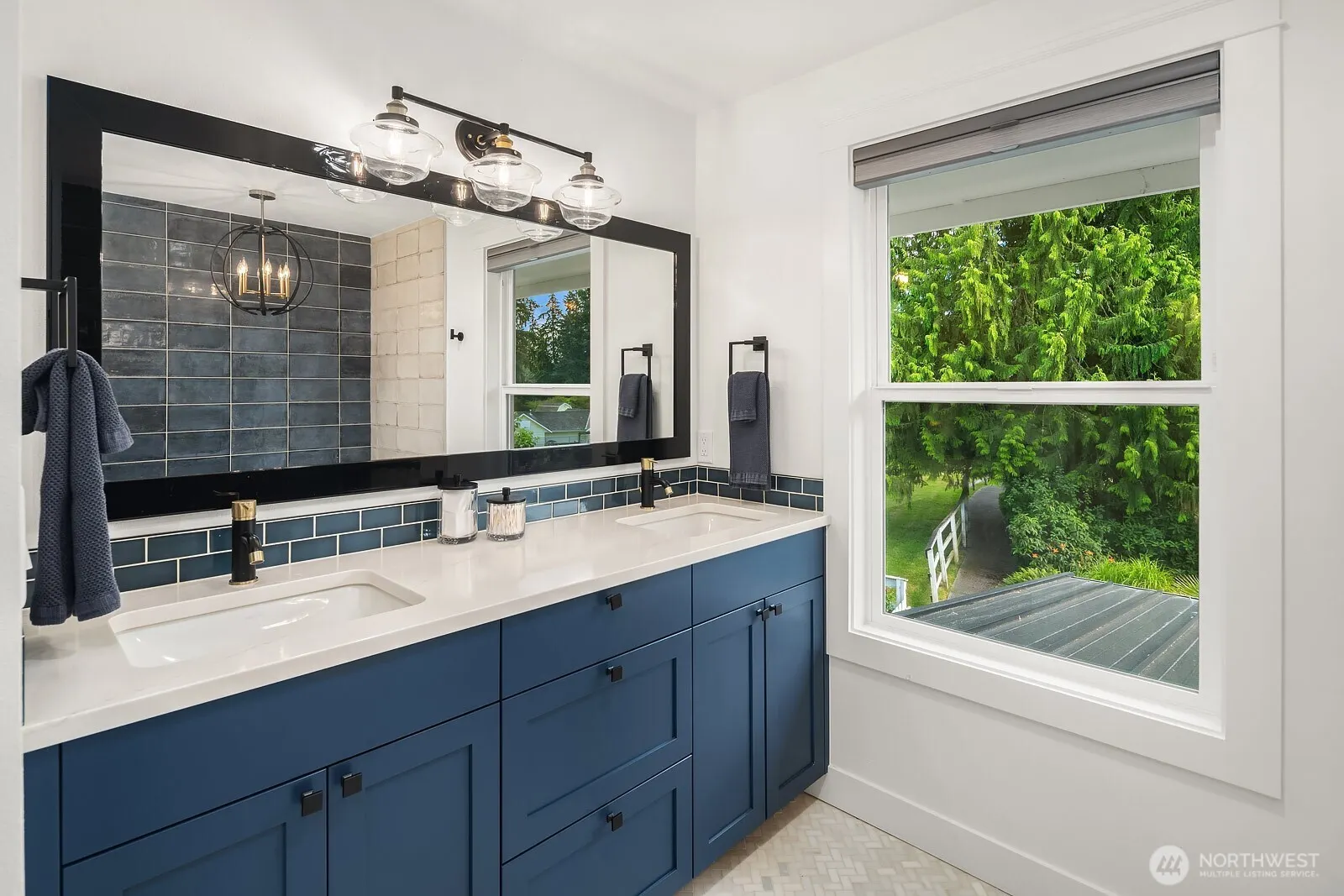 16207 NE 165th Street , Woodinville, WA 98072