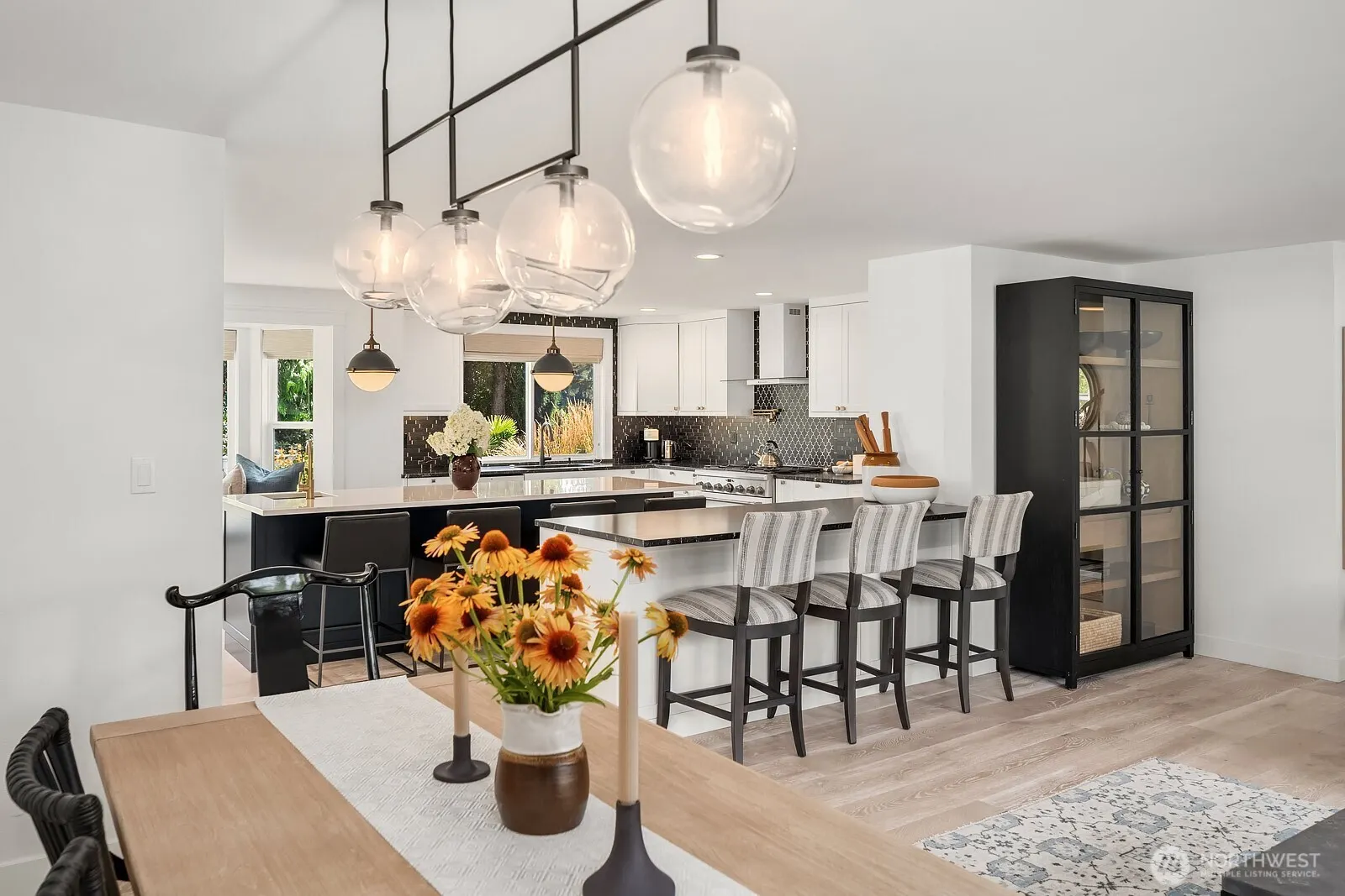16207 NE 165th Street , Woodinville, WA 98072