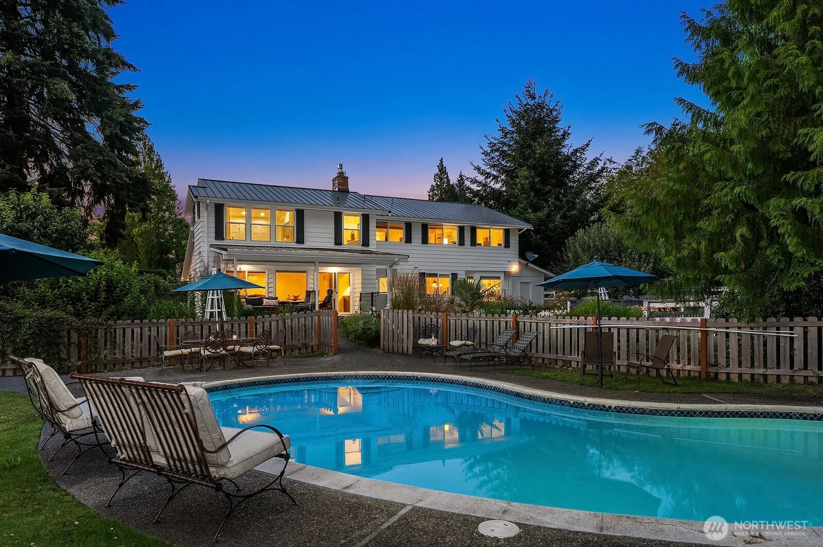 16207 NE 165th Street , Woodinville, WA 98072