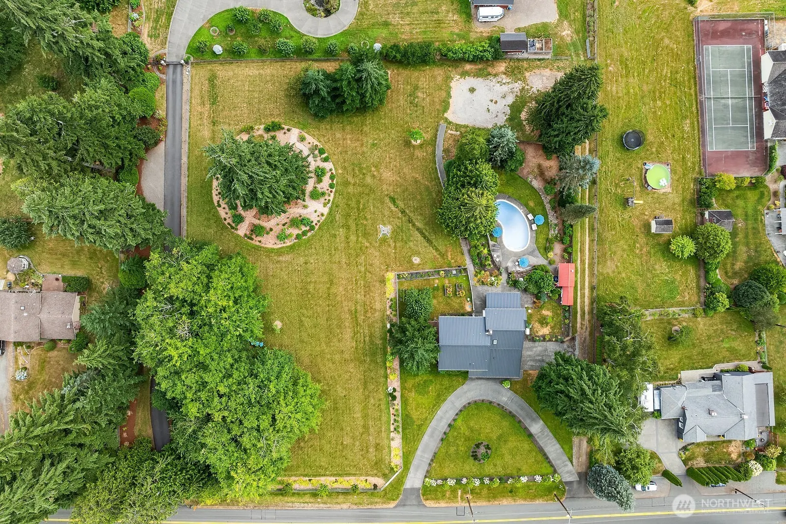 16207 NE 165th Street , Woodinville, WA 98072