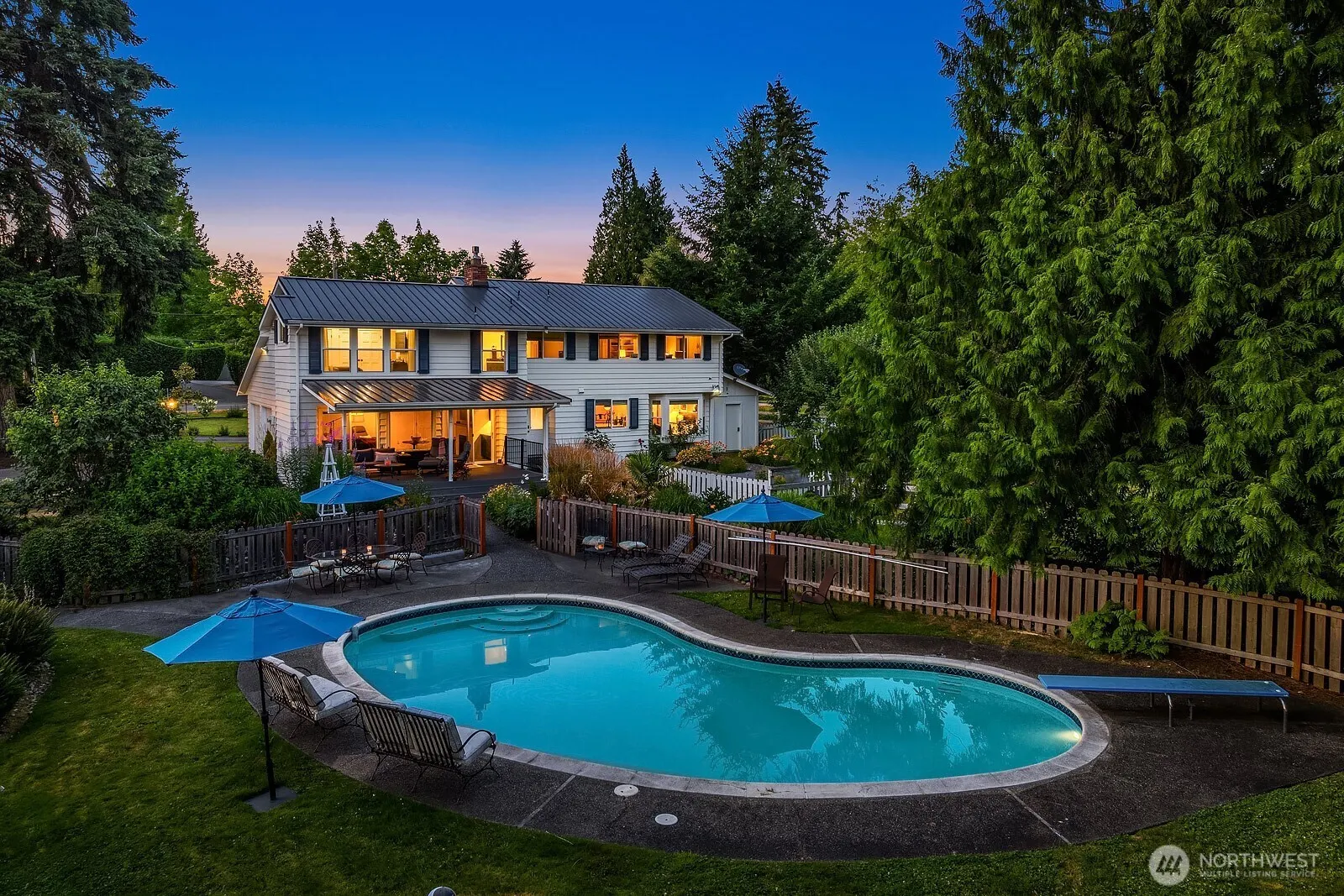 16207 NE 165th Street , Woodinville, WA 98072