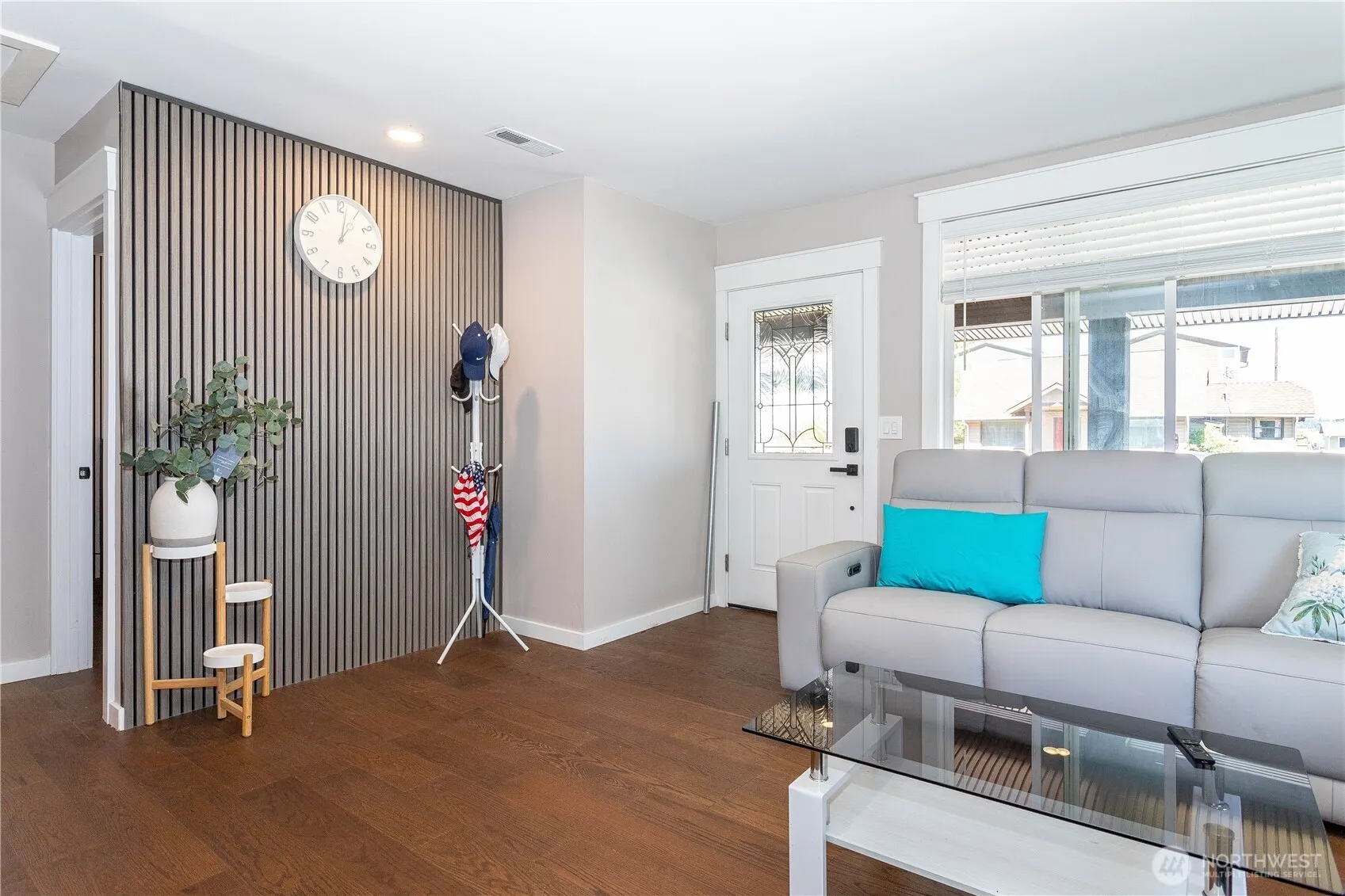 8543 S 118th Street , Seattle, WA 98178