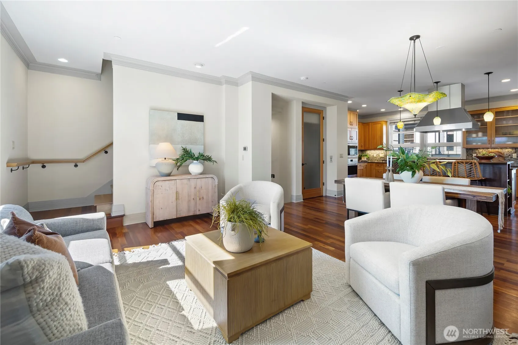 2246 Clise Place W, Seattle, WA 98199