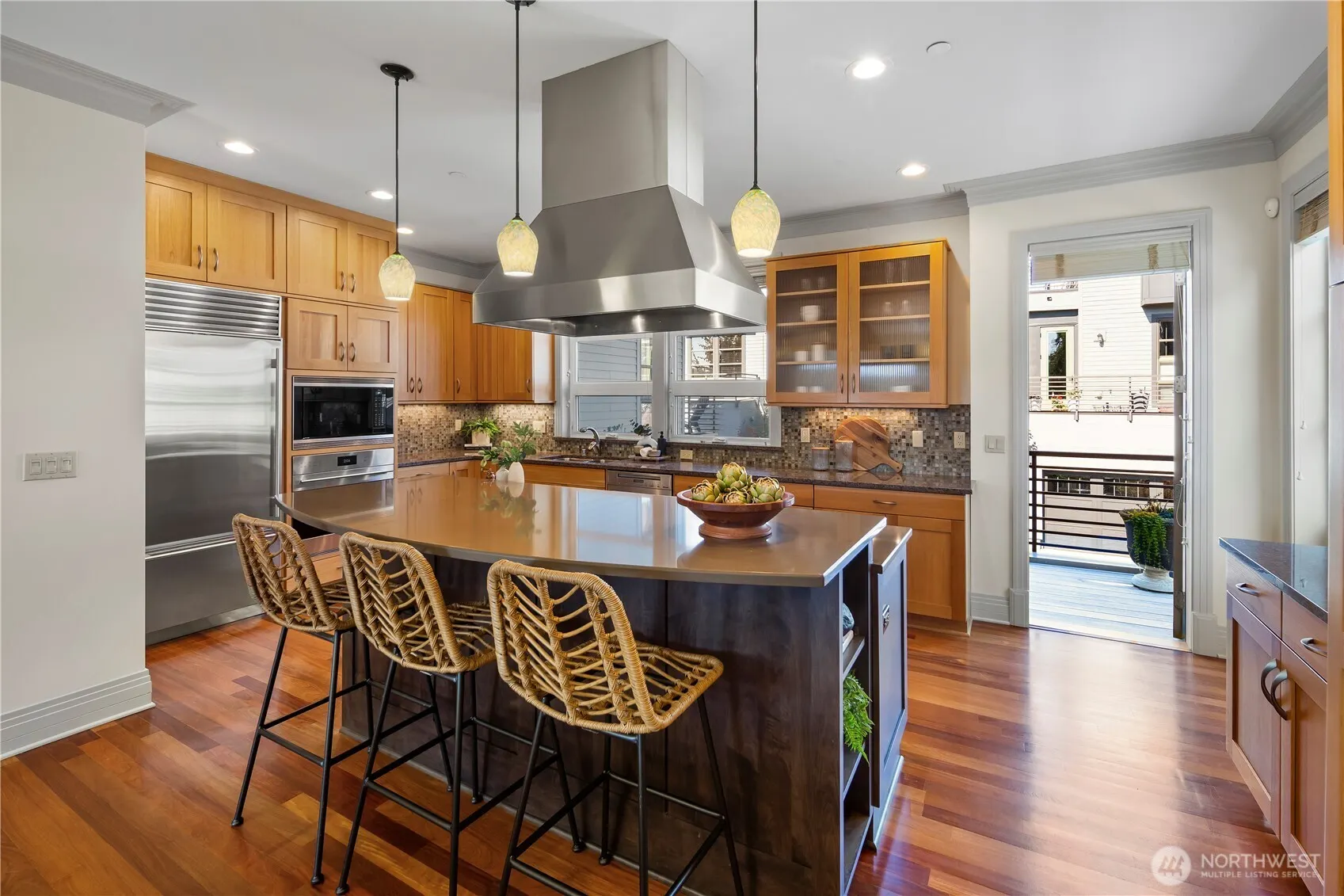 2246 Clise Place W, Seattle, WA 98199