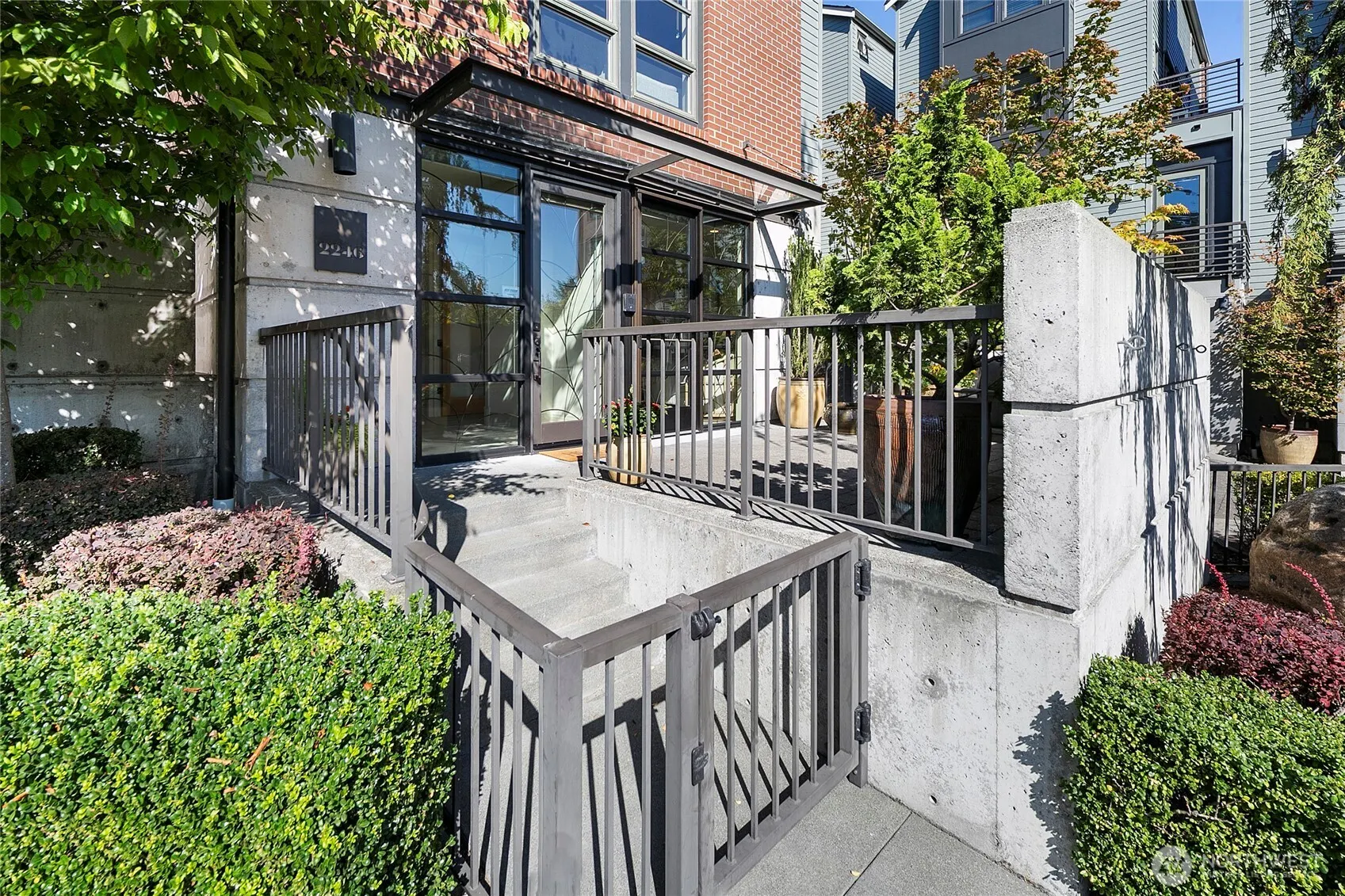 2246 Clise Place W, Seattle, WA 98199