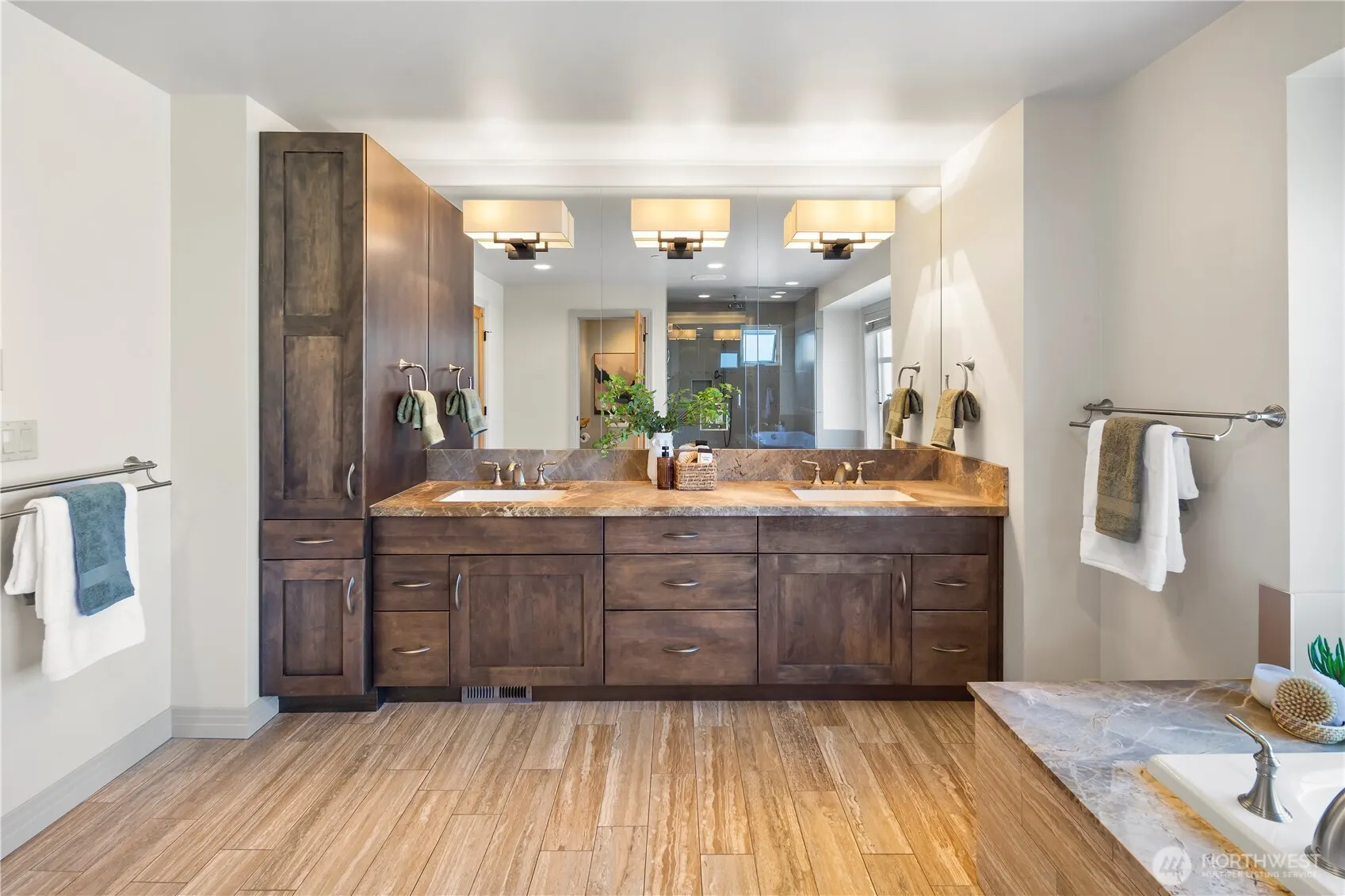 2246 Clise Place W, Seattle, WA 98199