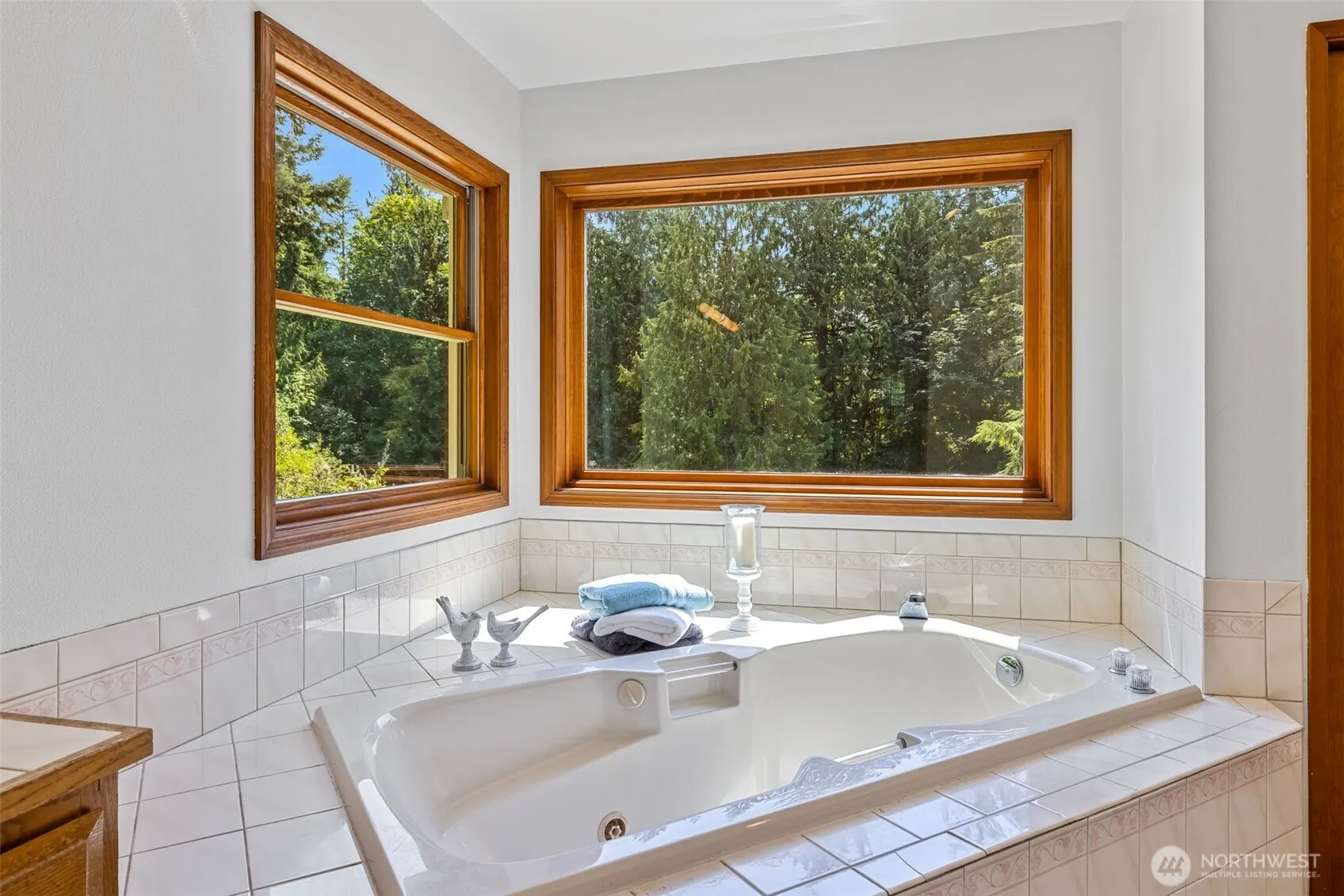 6604 282nd Avenue SE, Issaquah, WA 98027