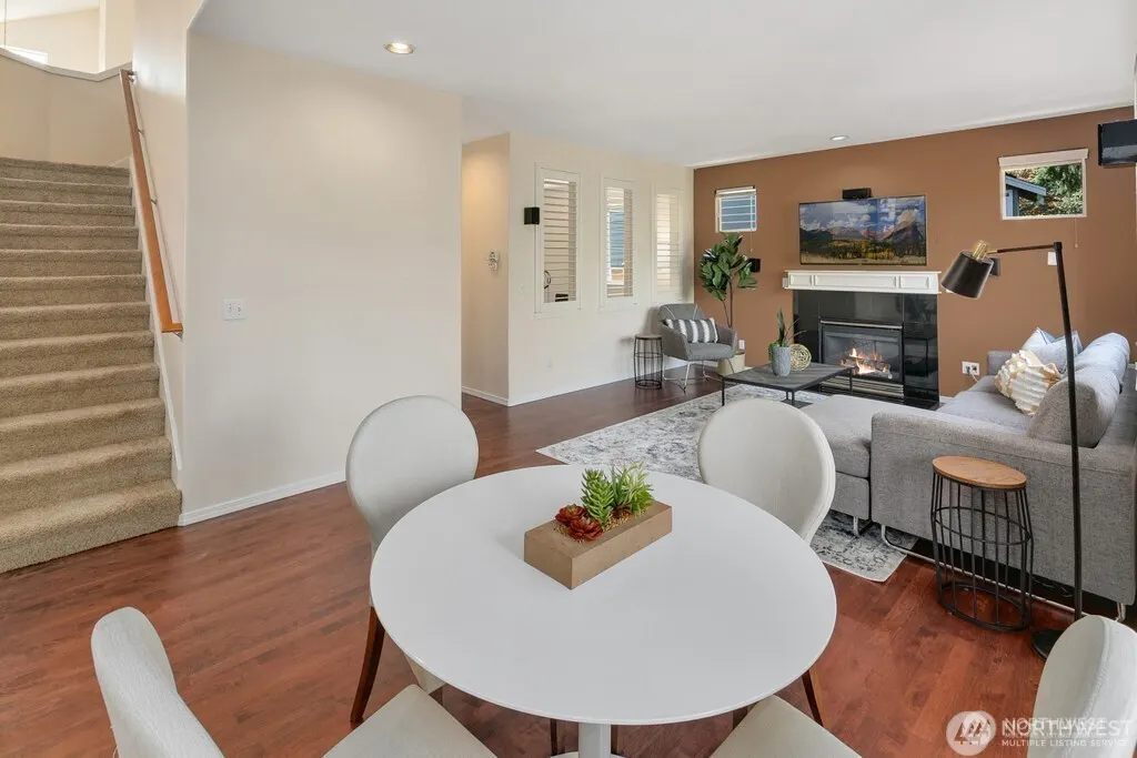 123 203rd Street SE, Bothell, WA 98012-9698