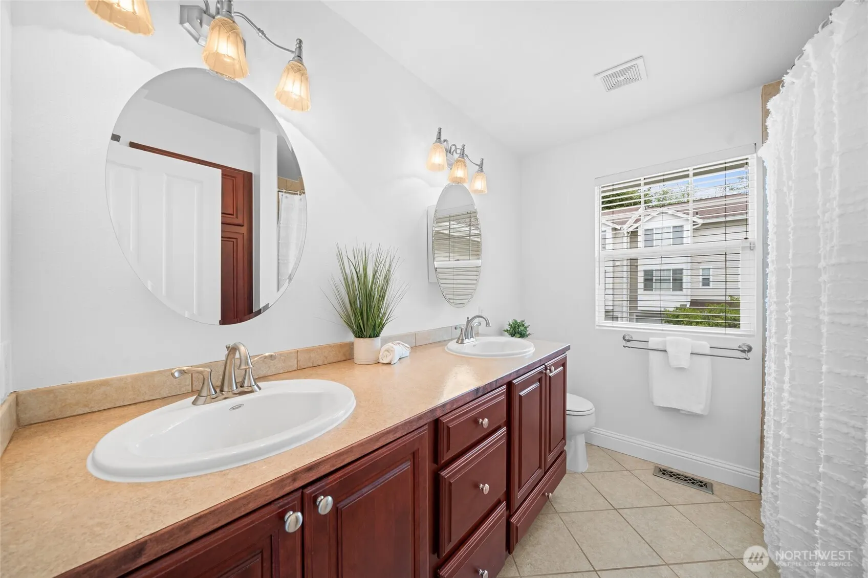2300 Benson Road S #A4, Renton, WA 98055