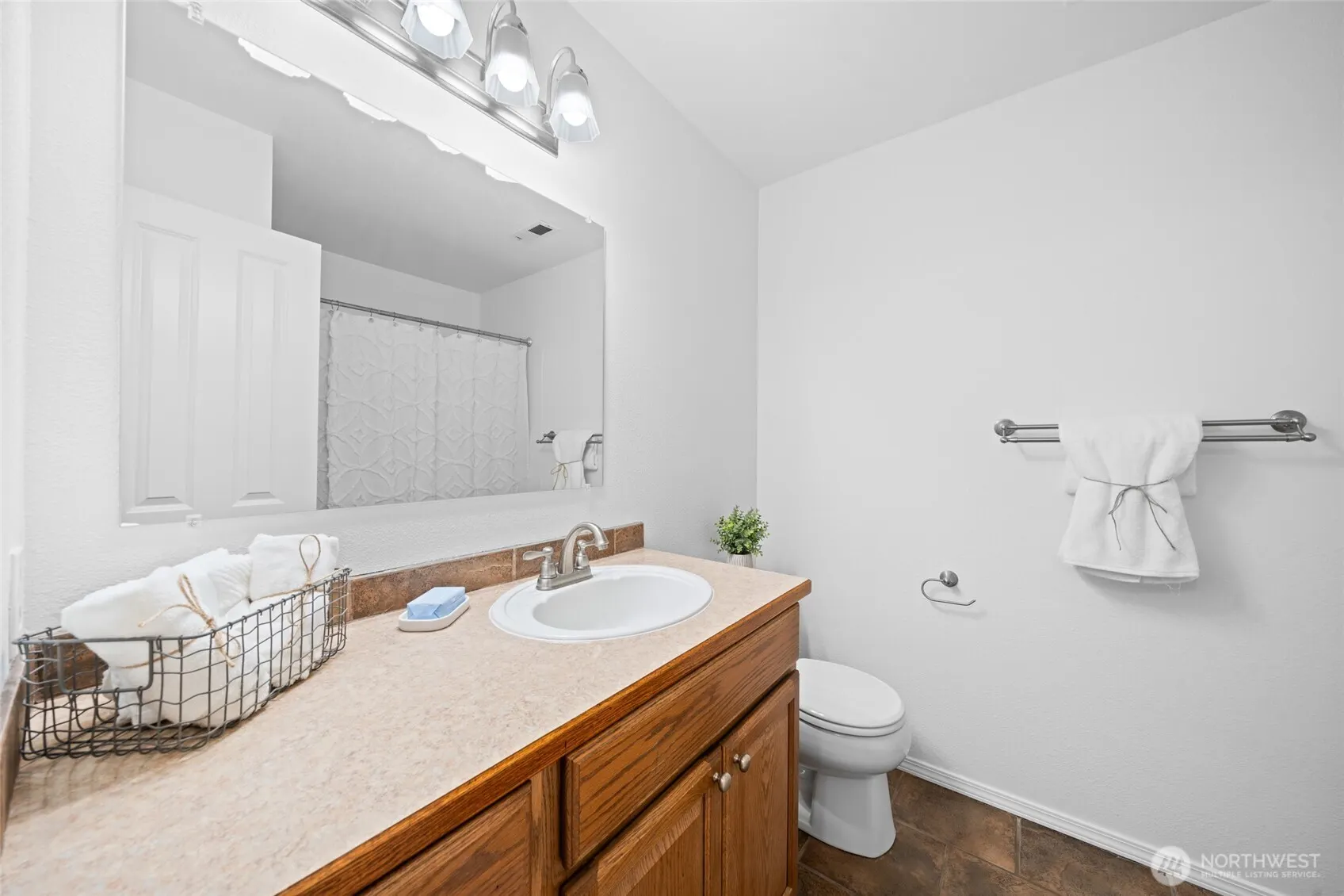 2300 Benson Road S #A4, Renton, WA 98055