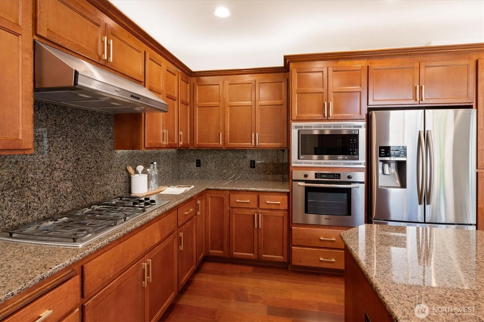 1206 S 36th Place , Renton, WA 98055-5586