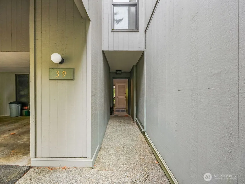 6525 139th Place NE #39, Redmond, WA 98052