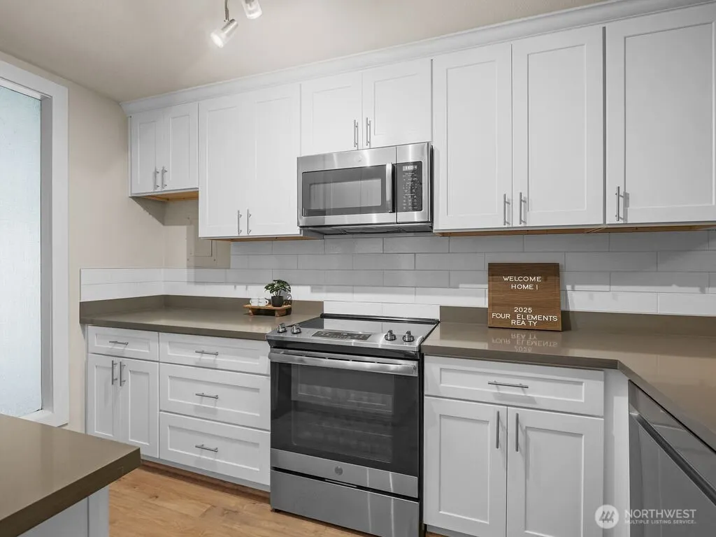 6525 139th Place NE #39, Redmond, WA 98052