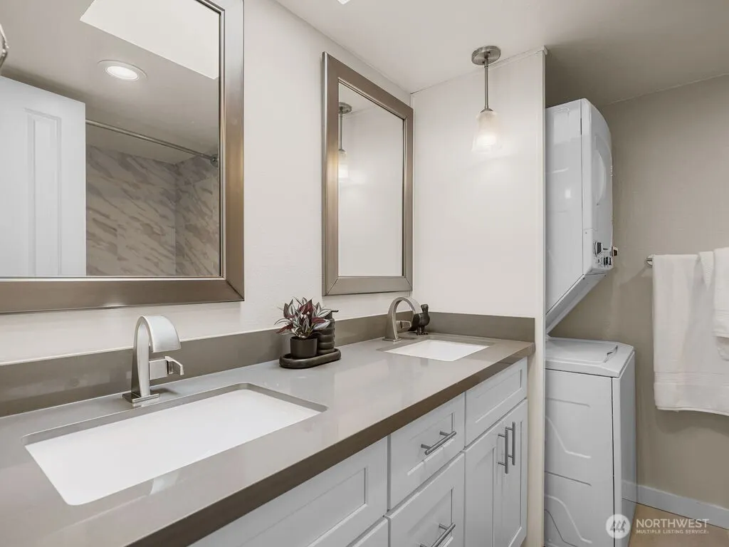 6525 139th Place NE #39, Redmond, WA 98052