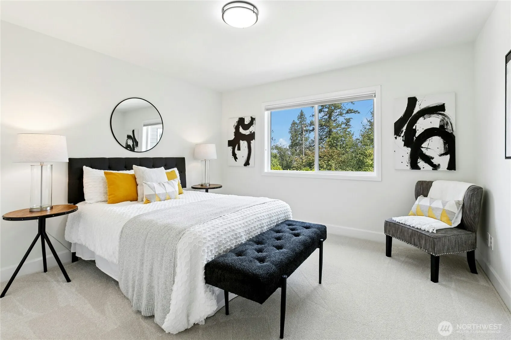 2070 277th Avenue SE, Sammamish, WA 98075
