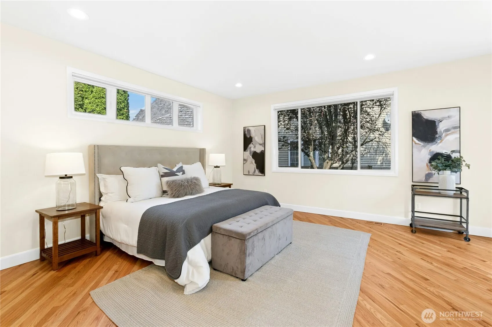 2070 277th Avenue SE, Sammamish, WA 98075