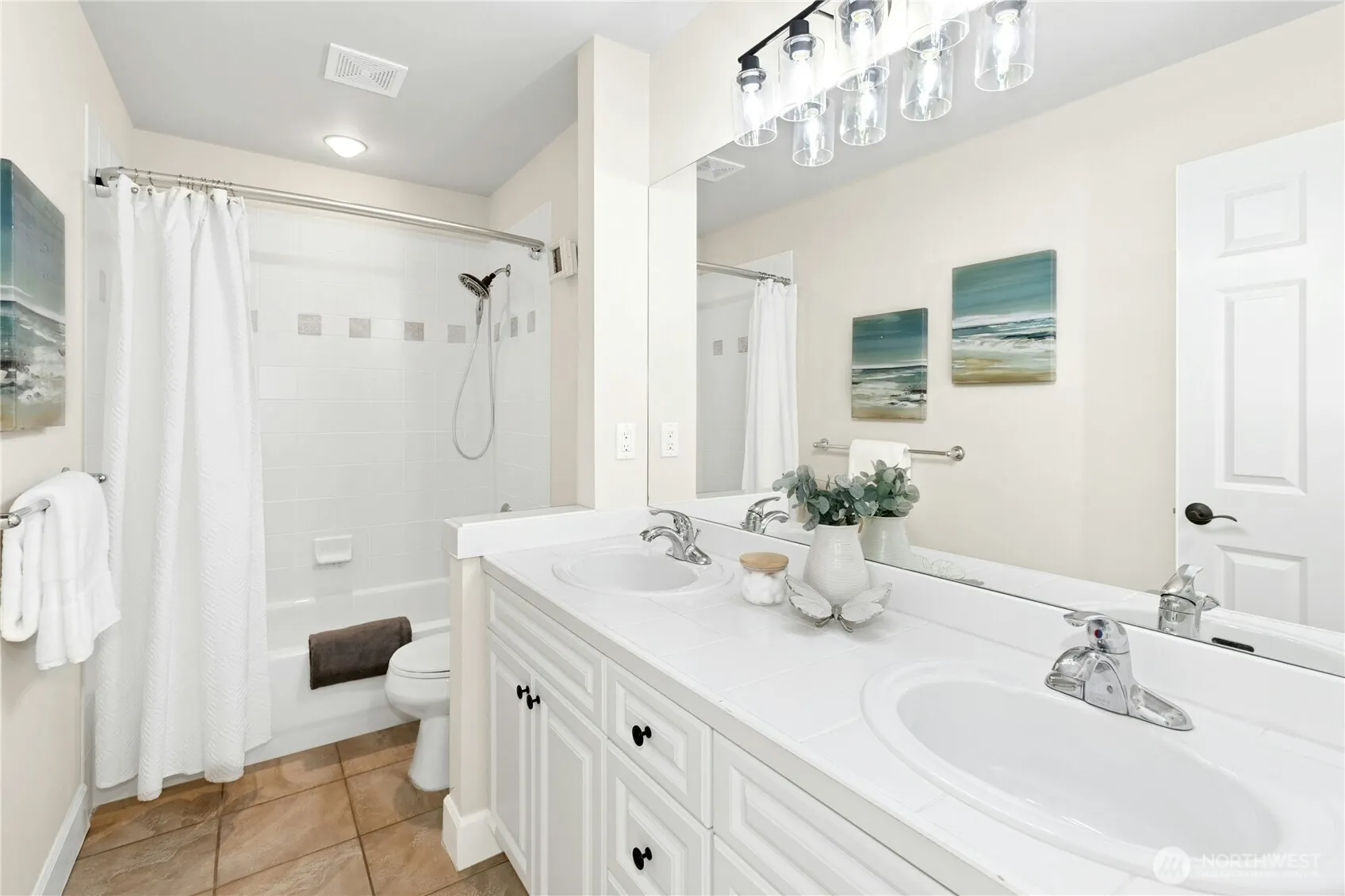 2070 277th Avenue SE, Sammamish, WA 98075