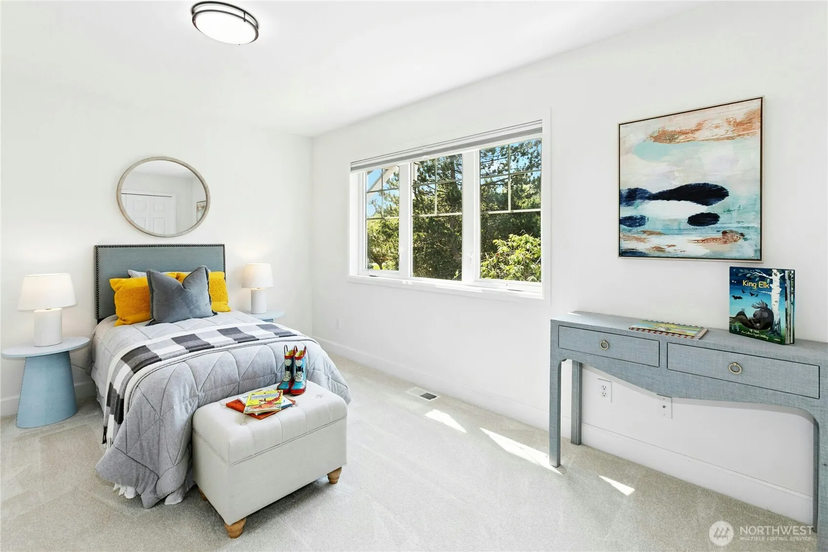 2070 277th Avenue SE, Sammamish, WA 98075