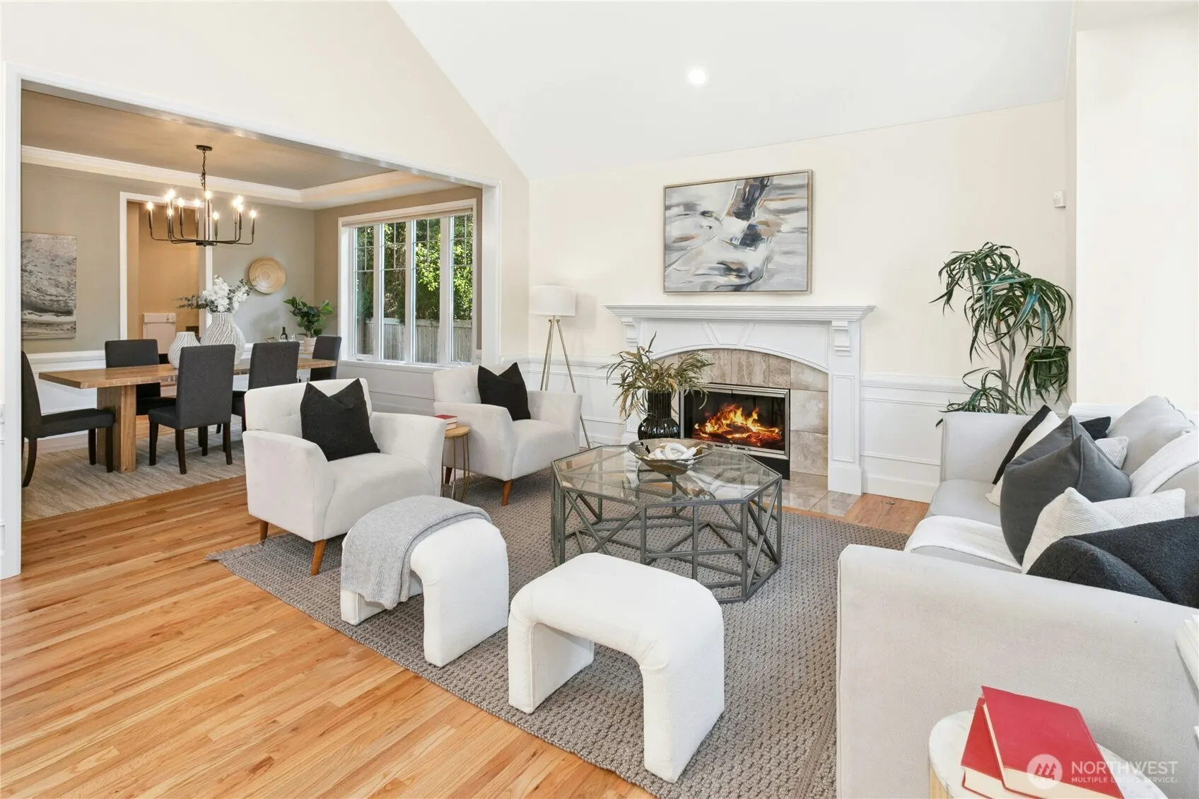 2070 277th Avenue SE, Sammamish, WA 98075